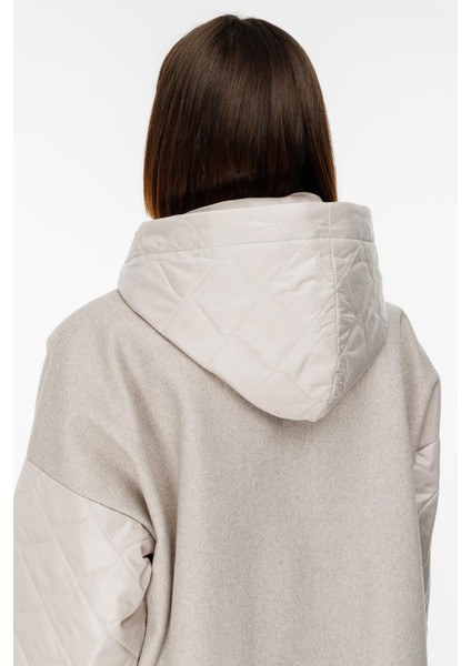 Sporty Kaşe ve Kapitone Uyumlu Özel Kaban-Gümüş