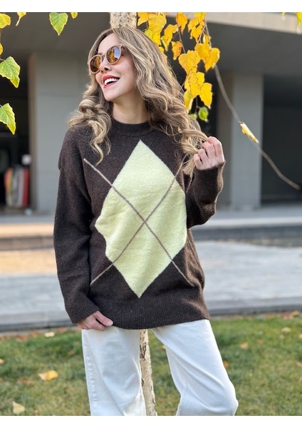 Baklava Desen Kazak indirimleri