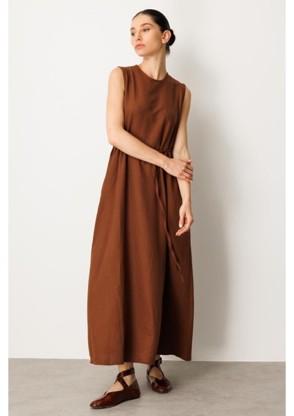 Aller Üst Beden ve Jile Iç Kombin Ipekçe Elbise Ferace-Kahve fırsatları