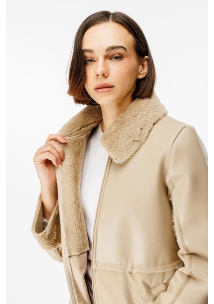 Camo Içi Yumuşak Kürk Kaplı Deri Görünümlü Üst Beden ve Dolgulu Spor Özel Kumaş Kaban Manto-Taş indirimleri