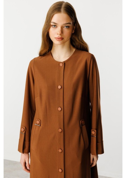 Özel Dökümlü Kumaş Aksesuarlı Kap/ Ferace-Kahve