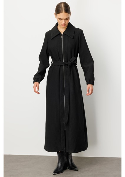 En Boy Farklı Garnilenmiş Otto Kumaşlı Içi Komple Astar Zamansız Özel Trench / Kap-Siyah fiyatları