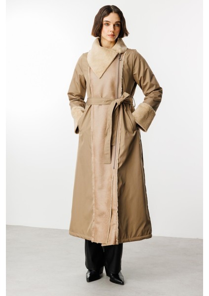 Suni Deri ve Soft Kürk Detaylı Dolgulu Spor Kaban Manto-Vizon