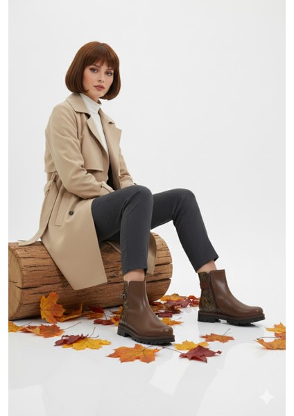 Mammimia Kadın Leopar Desenli Hakiki Deri Ortopedik Fermuarlı Düz Kalın Taban Günlük Bot M26/KB4240