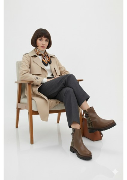 Mammimia Kadın Leopar Desenli Hakiki Deri Ortopedik Fermuarlı Düz Kalın Taban Günlük Bot M26/KB4240 modelleri