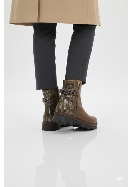 Mammimia Kadın Leopar Desenli Hakiki Deri Ortopedik Fermuarlı Düz Kalın Taban Günlük Bot M26/KB4240