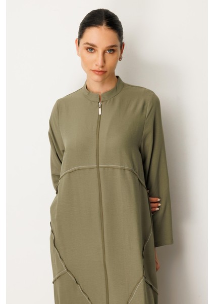 Ipekçe Kumaşı Sayesinde Hafif ve Ferah Spor Kap - Ferace-Haki indirimleri