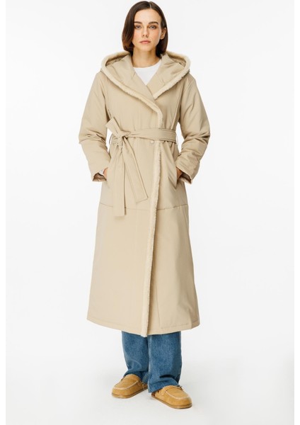 Özel Beden Kumaşı Yumuşak Kürkü ve Iç Dolgu Kaplamalı Kaban Manto-Taş