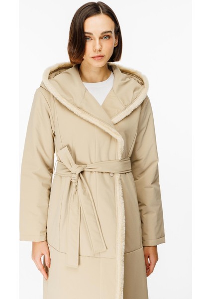 Özel Beden Kumaşı Yumuşak Kürkü ve Iç Dolgu Kaplamalı Kaban Manto-Taş