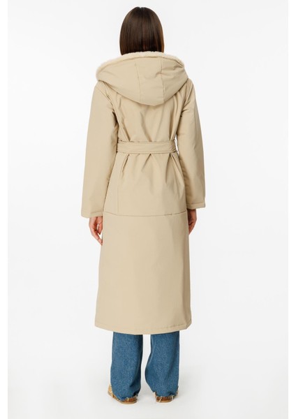 Özel Beden Kumaşı Yumuşak Kürkü ve Iç Dolgu Kaplamalı Kaban Manto-Taş