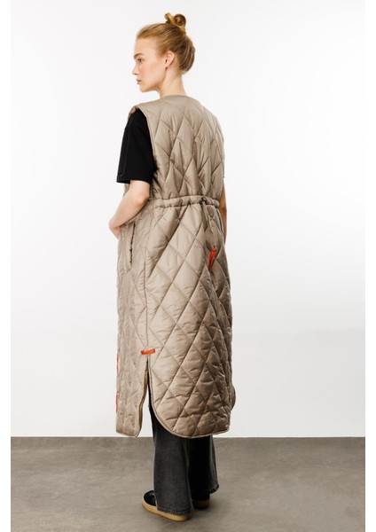 Armonia Çıt Çıt Kapamalı Renk Detayları ile Süslenmiş Zamansız Spor Yelek-Taş