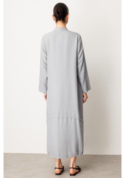 Ipekçe Kumaşı Sayesinde Hafif ve Ferah Spor Kap - Ferace-Gri