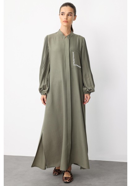 Pilise Kol ve Inci Cep Detaylı Ipekçe Kumaş Zamansız Ferace-Haki