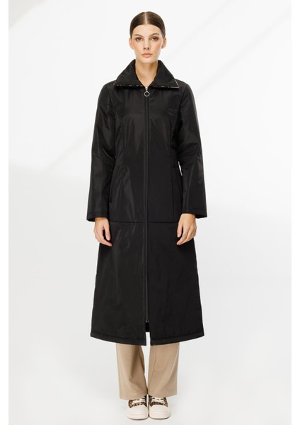 Leo Iç Astarı Kapitone Dolgulu Fermuarlı Yakası Leo Detaylı Kaban-Siyah fiyatları