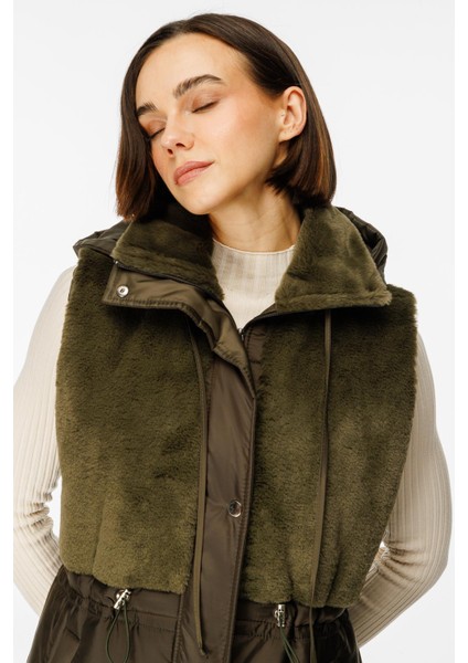 Puf Kapitone Dolgulu Soft Peluş Garni Yelek-Haki