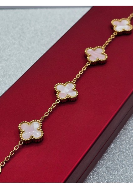 Yonca Model Sedefli Pembe Çelik Bileklik Gold Renk