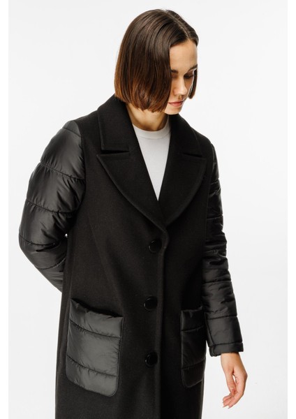 Kaşe Beden ve Kapitone Dolgu Spor Manto-Siyah