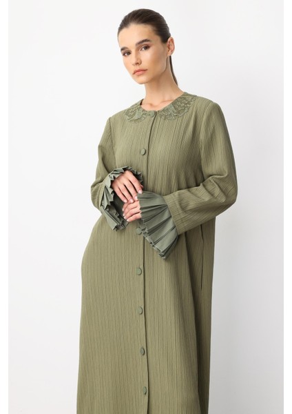 Plise Kol ve Etek Turu Detaylı Işleme Yakalı Özel Dokuma Kumaş Ferace-Haki fırsatları