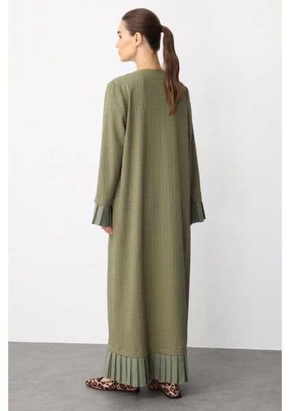 Plise Kol ve Etek Turu Detaylı Işleme Yakalı Özel Dokuma Kumaş Ferace-Haki indirimleri