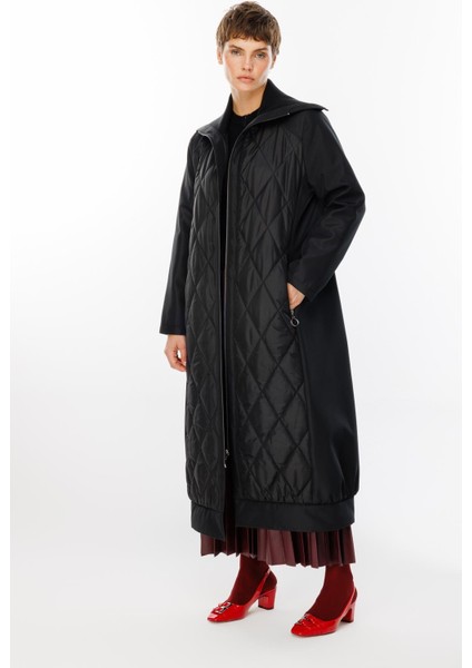 Triko Yaka Detaylı Kapitone Dolgulu Kaban-Siyah