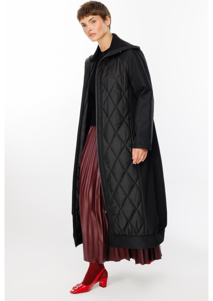 Triko Yaka Detaylı Kapitone Dolgulu Kaban-Siyah fiyatları