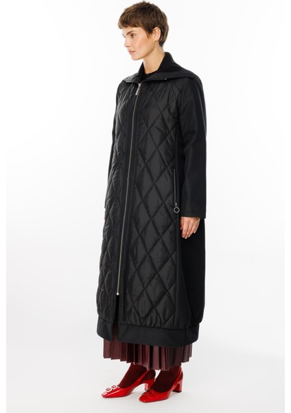 Triko Yaka Detaylı Kapitone Dolgulu Kaban-Siyah fırsatları