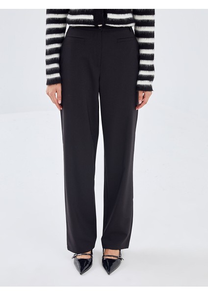 Yeni Sezon Standart Fit Kadın Pantolon fiyatları