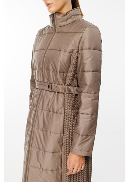 Leaf Işleme Yan Esnek Kapitone Dokuma Içi Dolgulu Kaban Manto-Vizon