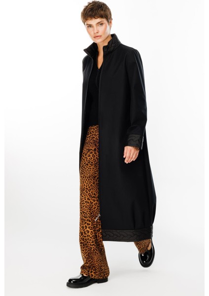 Örgü Desen Işlemeli Içi Polar Kaplı Hafif ve Konforlu Manto Kaban-Siyah