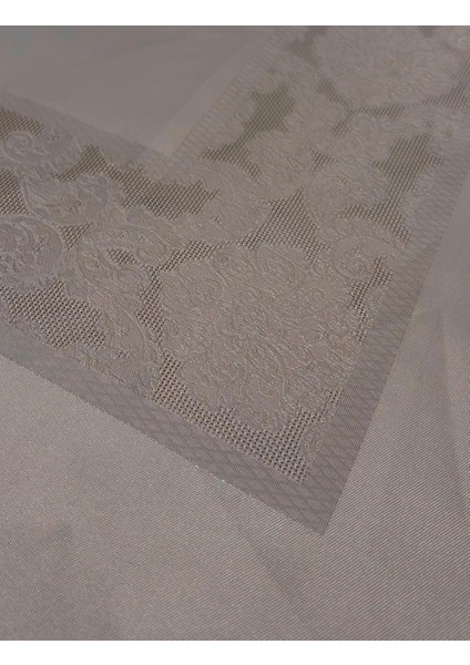 Jumbo Masa Örtüsü Leke Tutmaz