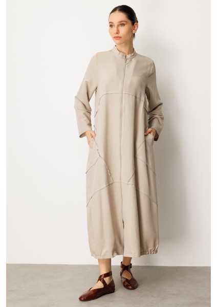 Ipekçe Kumaşı Sayesinde Hafif ve Ferah Spor Kap - Ferace-Taş fiyatları