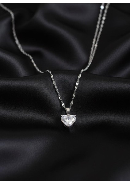 Kadın Beyaz Taşlı Çelik Tektaş Kolye indirimleri