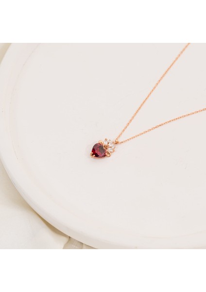 925 Ayar Markiz Taşlı Kalp Gümüş Kolye indirimleri