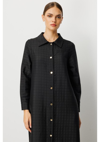 Jakar Kapitone Hafif ve Zamansız Mevsimlik Kullanım Imkanı Sunan Trench / Kap-Siyah fırsatları