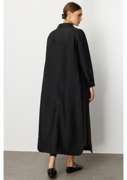 Jakar Kapitone Hafif ve Zamansız Mevsimlik Kullanım Imkanı Sunan Trench / Kap-Siyah