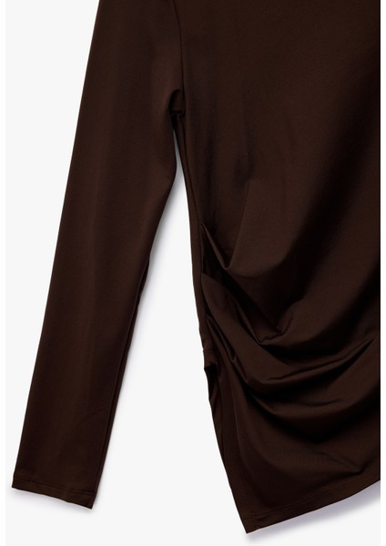 Slim Fit Asimetrik Kesim Drapeli Uzun Kollu Tişört fırsatları