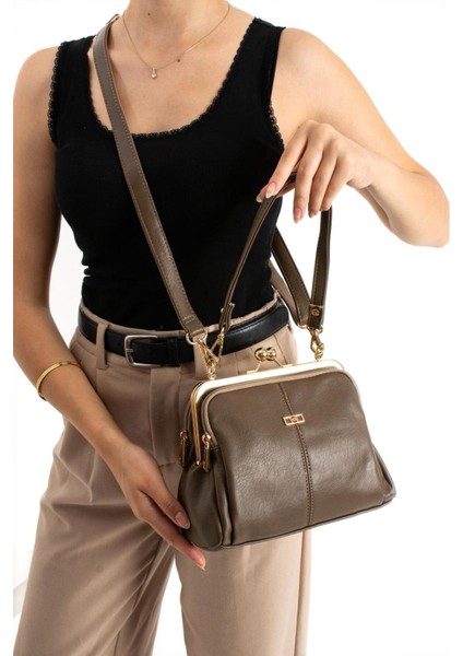 Troklu Yumuşak Deri Çift Askılı Çok Bölmeli El ve Omuz Çantası 727