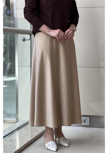 5457 Luna Saten Volanlı Etek modelleri