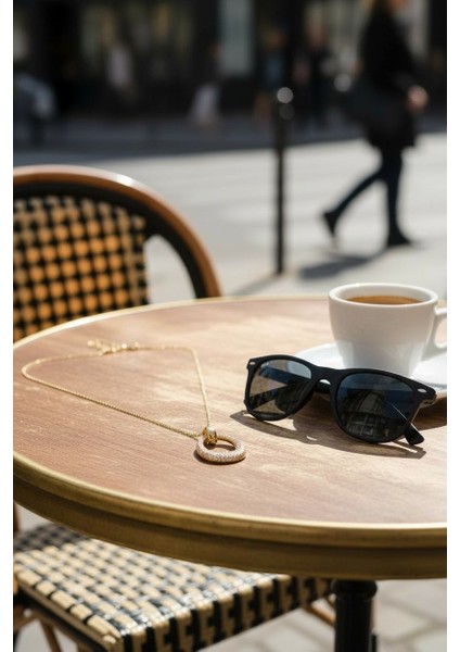 Oval Çember Figürlü Zirkon Taşlı 14 Ayar Altın Kolye fiyatları