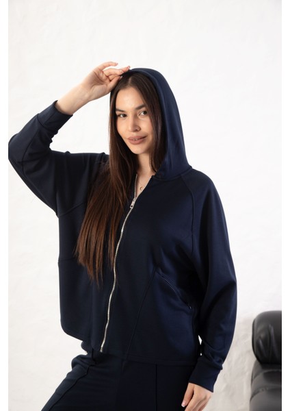 Kadın Rahat Kalıp Uzun Kollu Fermuarlı Modal Kumaş Cepli Kapüşonl