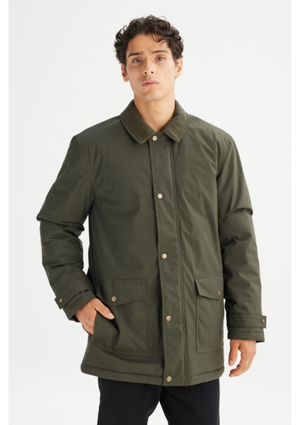 Sıcak Tutan Regular Fit Normal Kesim Içi Polarlı Cepli Parka modelleri