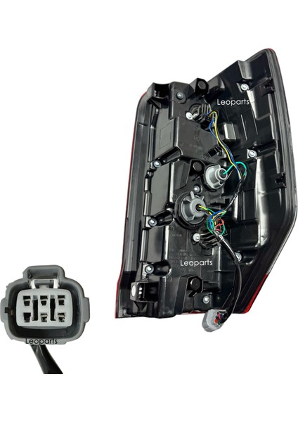 Mitsubishi L200 Stop Lambası Sol (Ledsiz) 2019-2021 8330B211 fırsatları