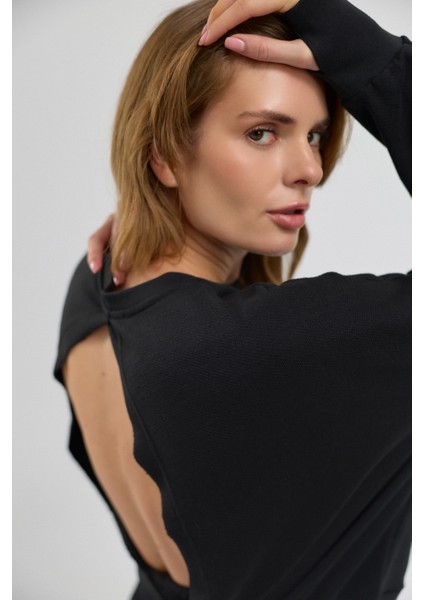 Luna %100 Pamuk Sırt Pencereli Sweatshirt indirimleri