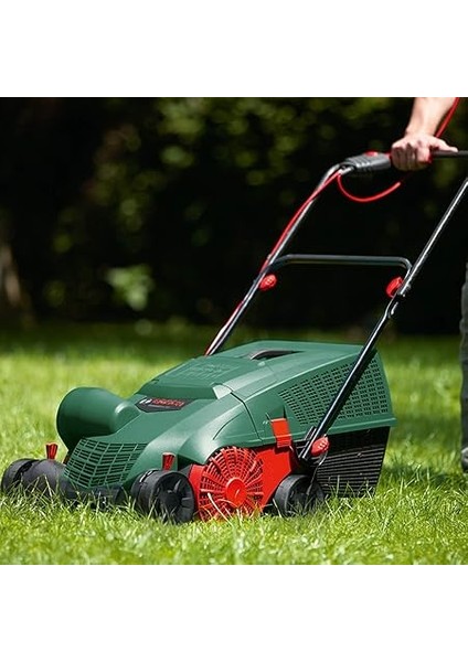 Elektrikli Çim Havalandırma Makinesi Universalrake 900 (900 W, 32 cm Çalışma Genişliği, 50 L Toplama Kutusu Kapasitesi, Karton Pakette) fiyatları