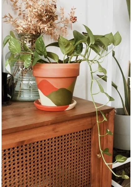 Konik Saksı+Tabak • Abstract No.03 (Orta)