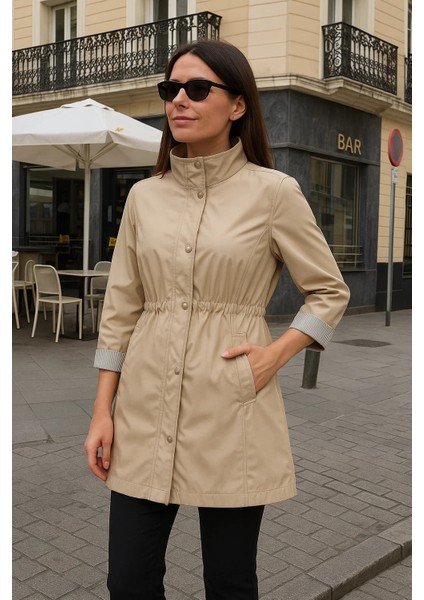 Kadın Astarlı Premium Bej Kısa Trençkot fiyatları