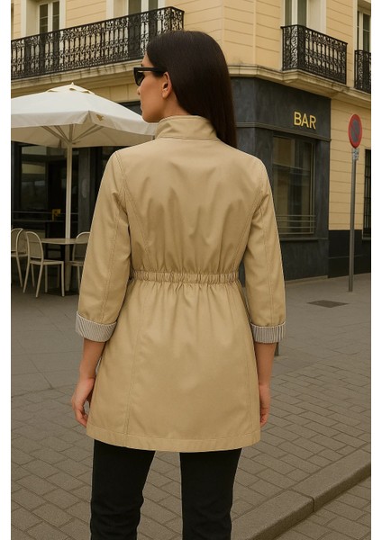 Kadın Astarlı Premium Bej Kısa Trençkot