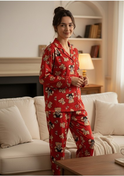 Kadın Teddy Bear Ayıcık Desenli Süet Düğmeli Pijama Takımı (Kırmı