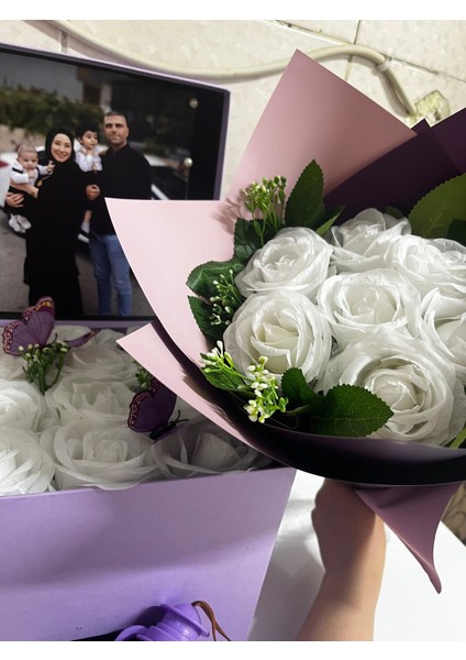 Kişiye Özel Mor Kutu ve Mini Gül Buketi
