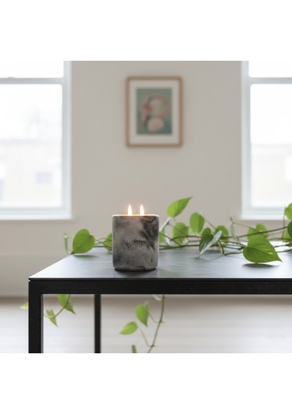 Evinize ve Ofisinize Prestijli Hediyelik, Dışı Mermer Desenli Çift Alevli Mum, Marble Gri Renk fırsatları